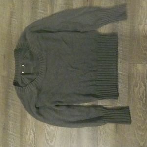 Grey sweater
